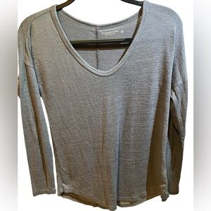 Abercrombie & Fitch “ Soft A&F Cozy” Long Sleeve Light Blue V-Neck Size Small